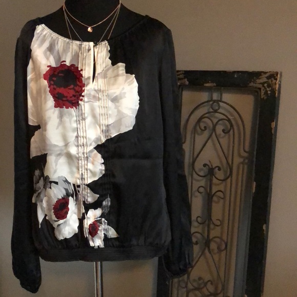 White House Black Market Tops - White House Black Market Dress Shirt